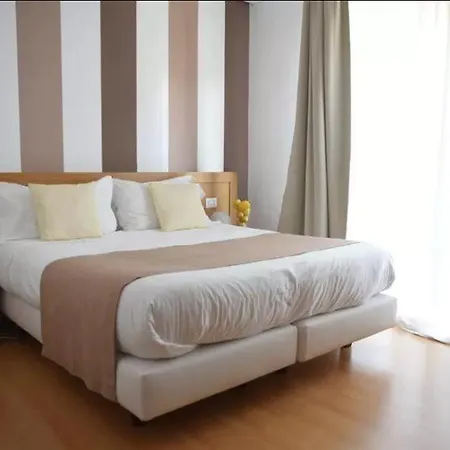 The Night Σορέντο